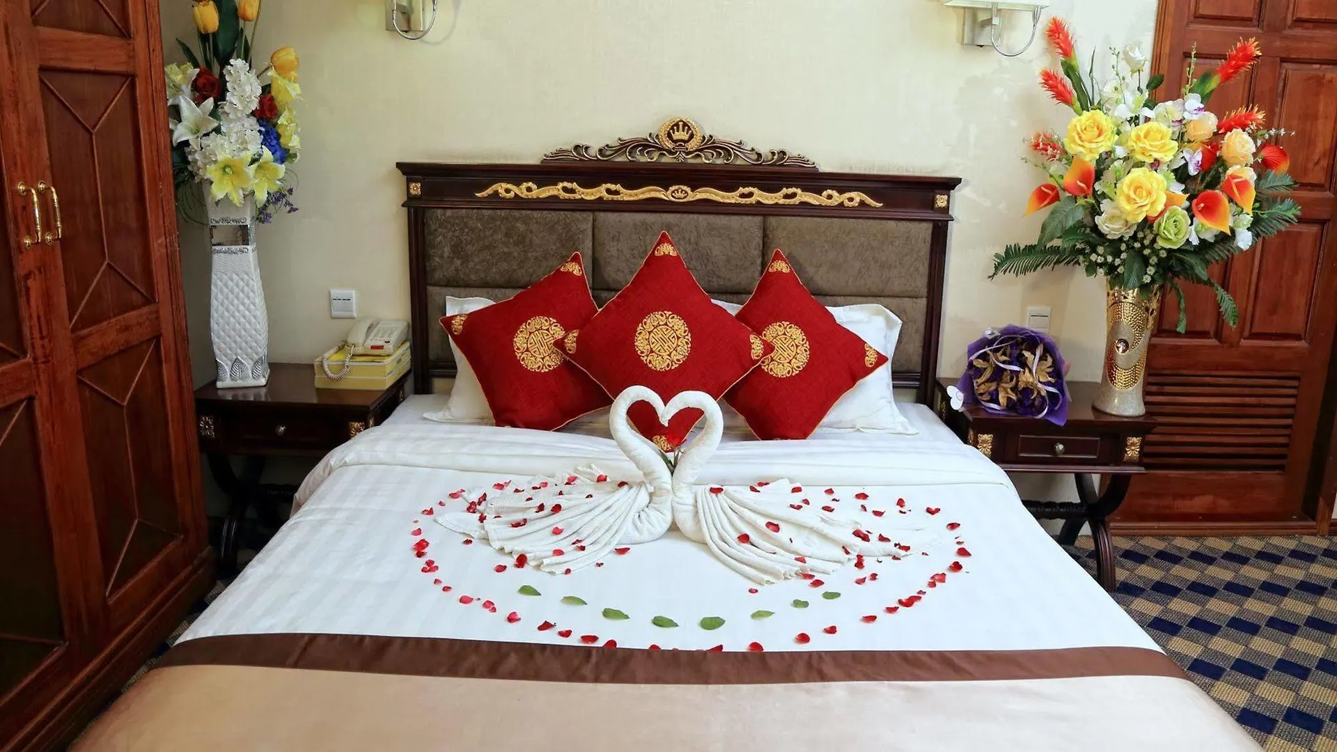 ***  Sky Man Hotel Γιανγκόν Μιανμάρ